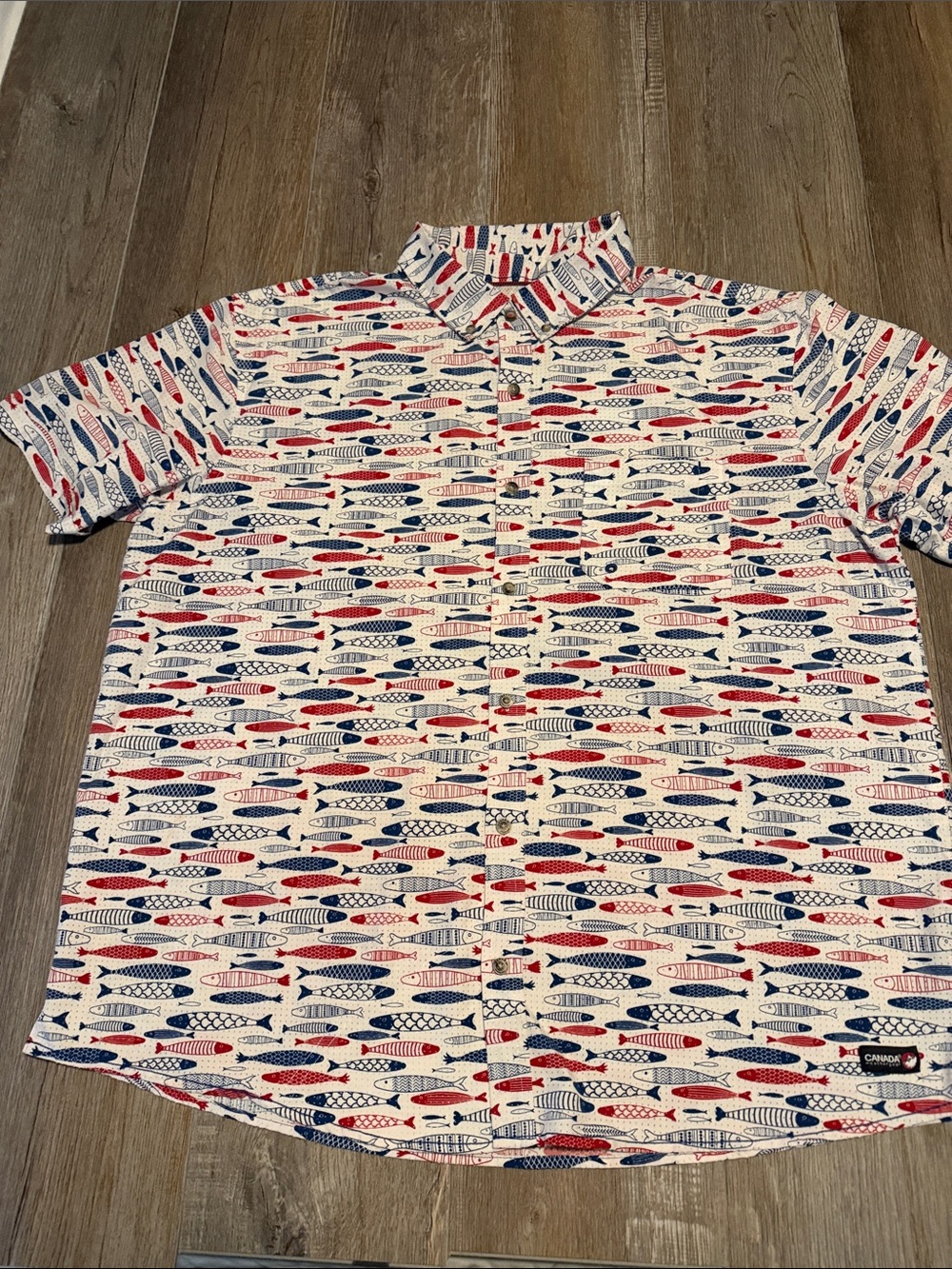 Canada Weather Gear Short-Sleeve Red & Blue Fish Print Men’s Shirt